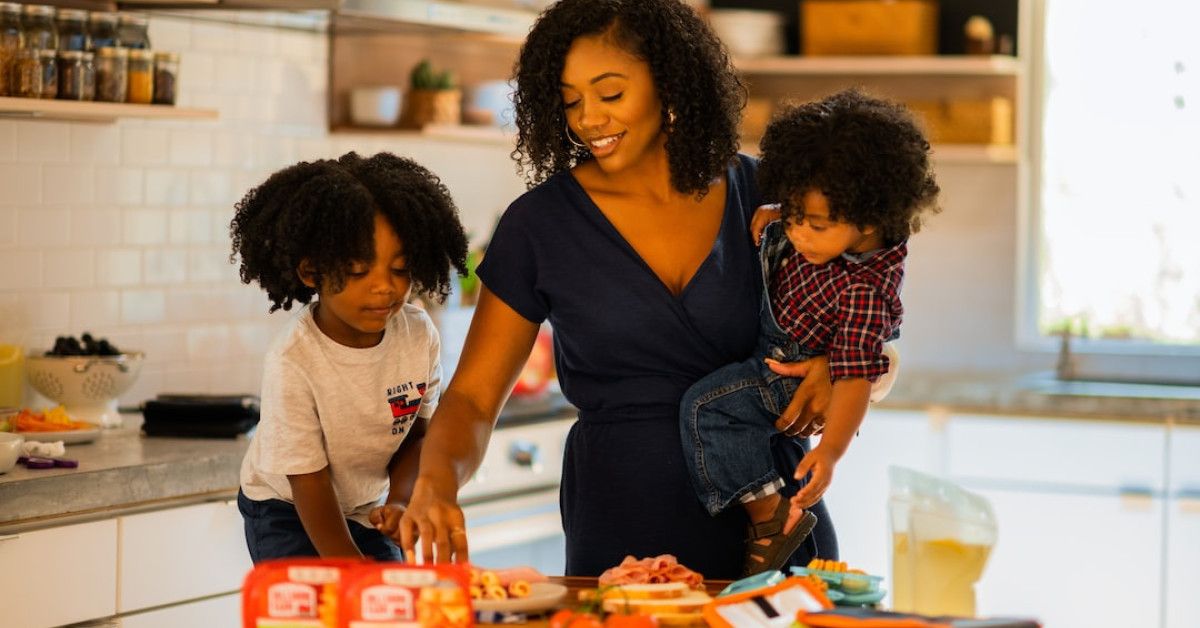 Meaningful grace before meal ideas promote thoughtful dining.